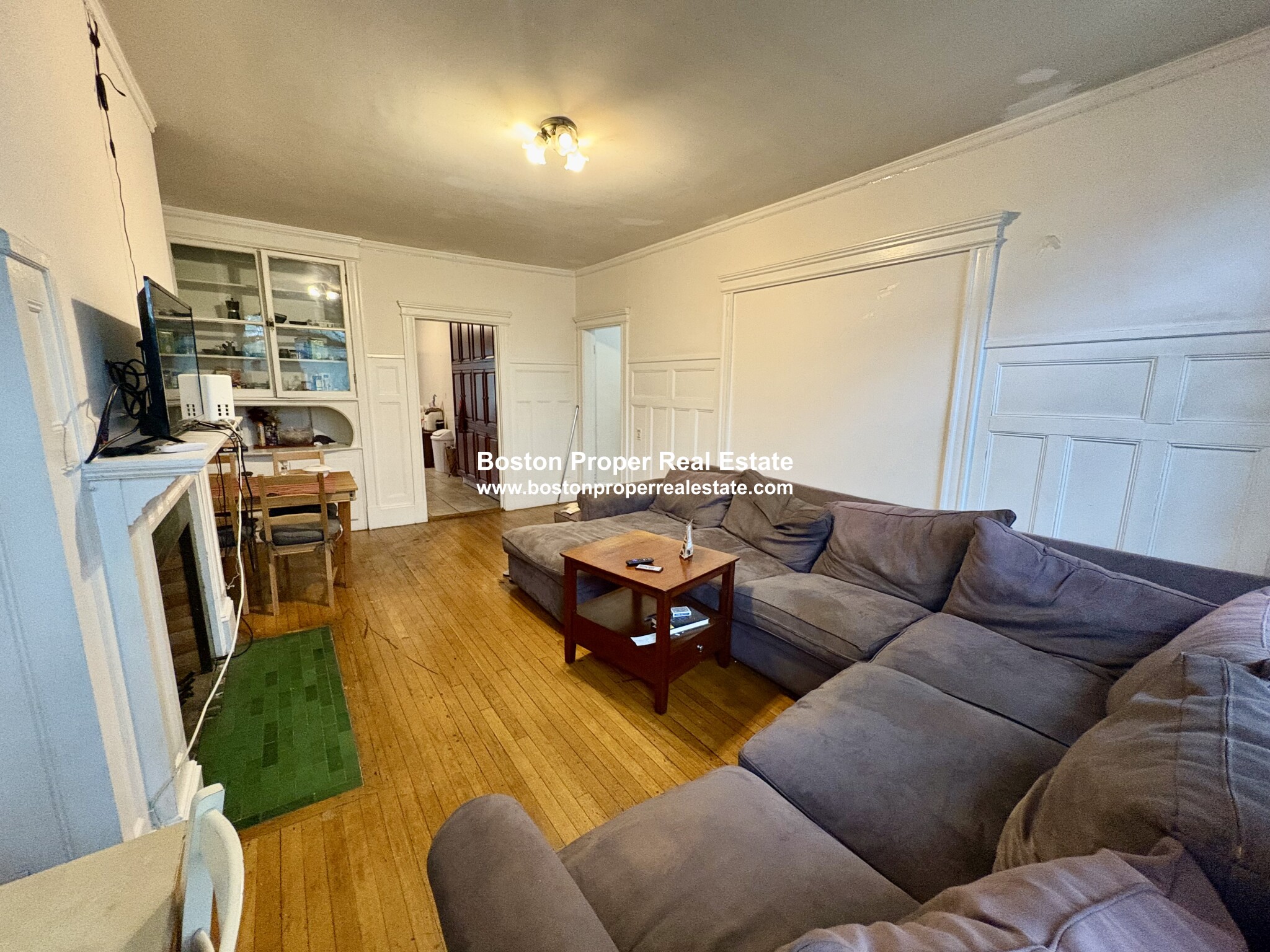 1911 Beacon St, Brookline