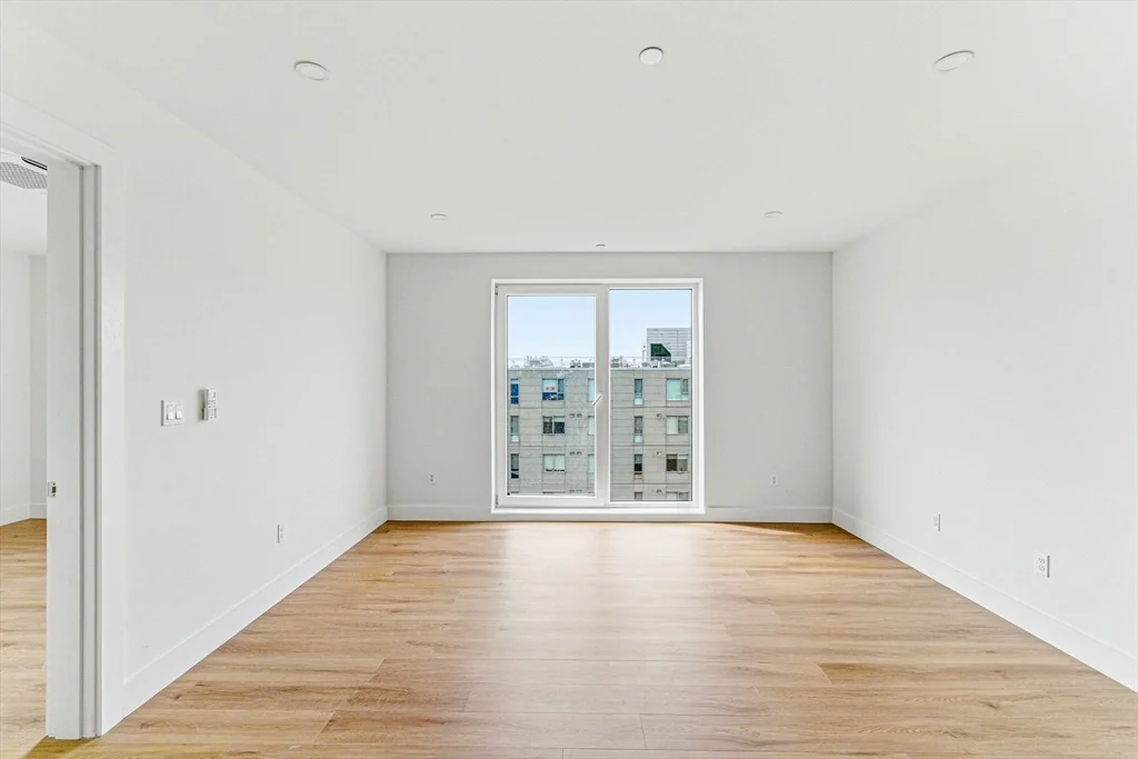 1035 Commonwealth Ave, Allston