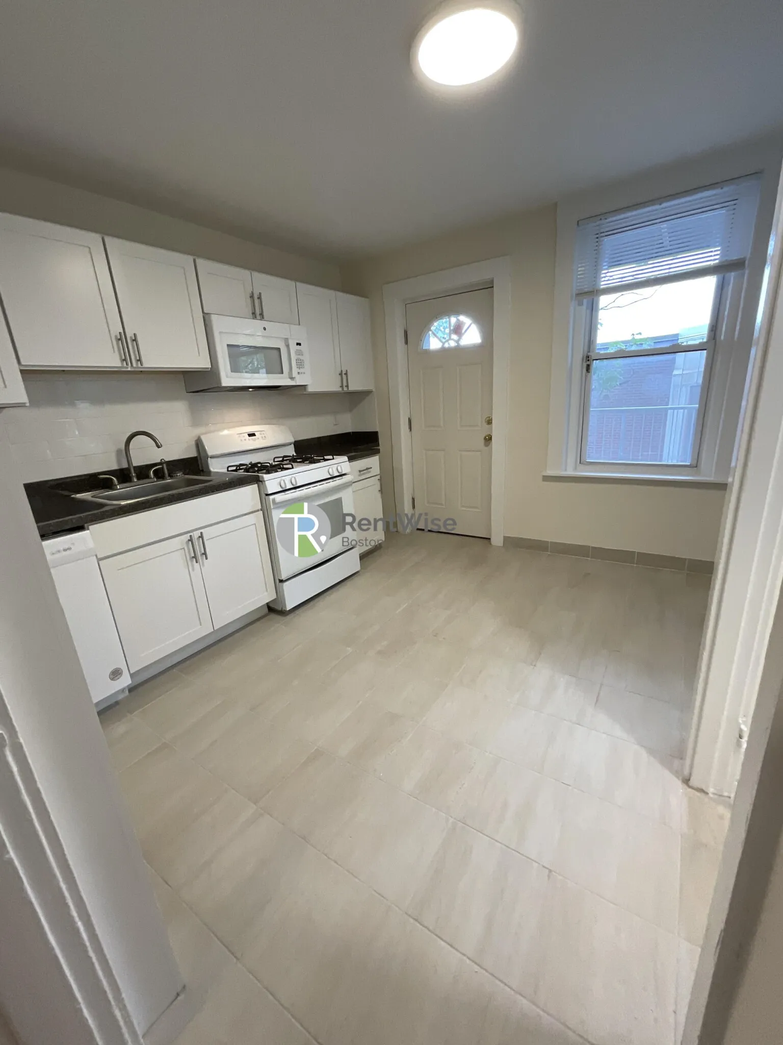 6 Barrows St, Allston