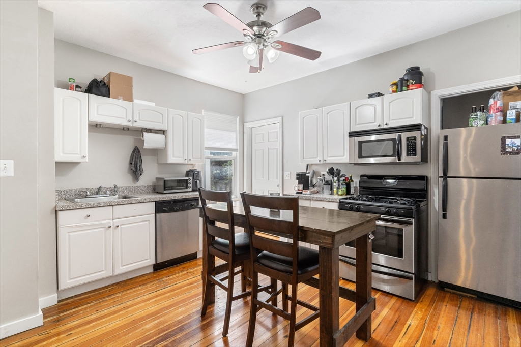 181 W 5th St, South Boston