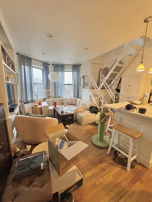 384 Commonwealth Ave, Back Bay