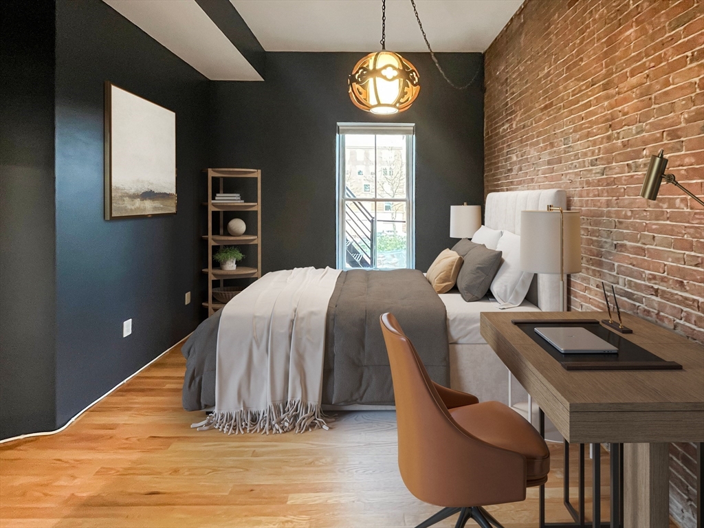 37 W Newton St, South End