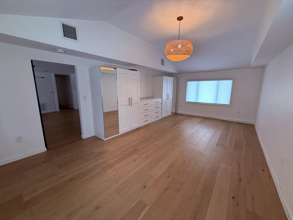 17 Margaret Rd, Stoneham