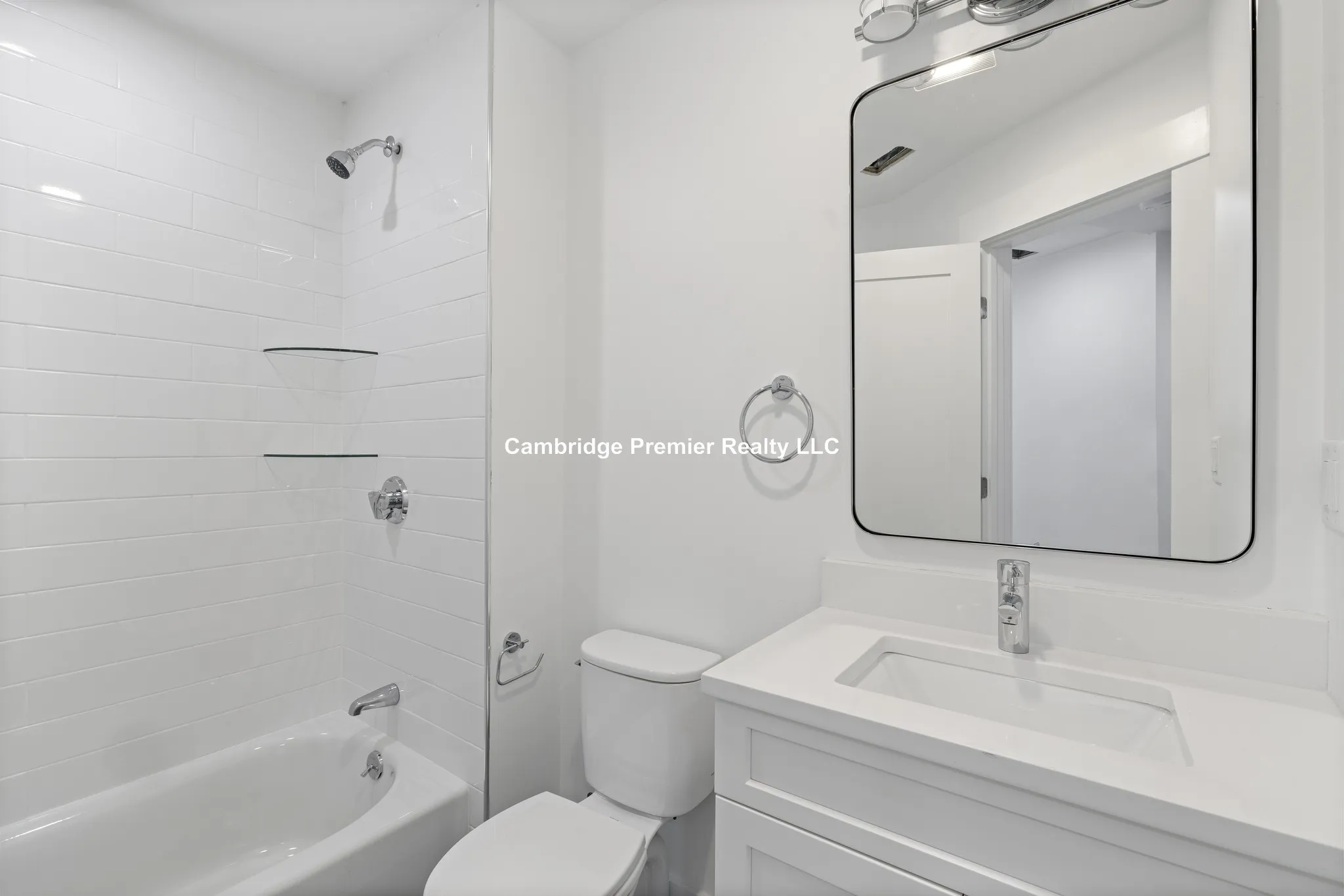 406 Columbia St, Wellington-Harrington