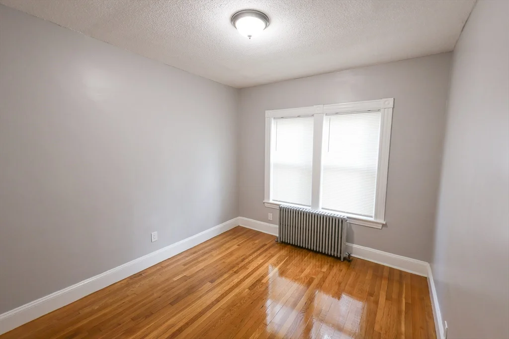 129 Draper St, Dorchester