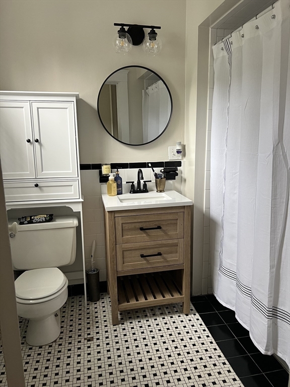 73 Charles St, Beacon Hill