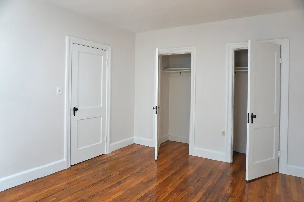 95 Adams St, South Side