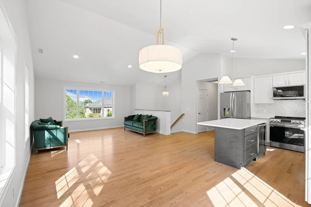 47 Brookfield Rd, North Brookfield