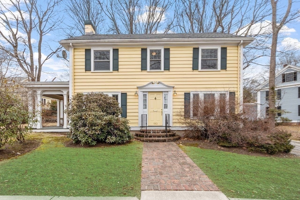 110 Leonard St, Belmont