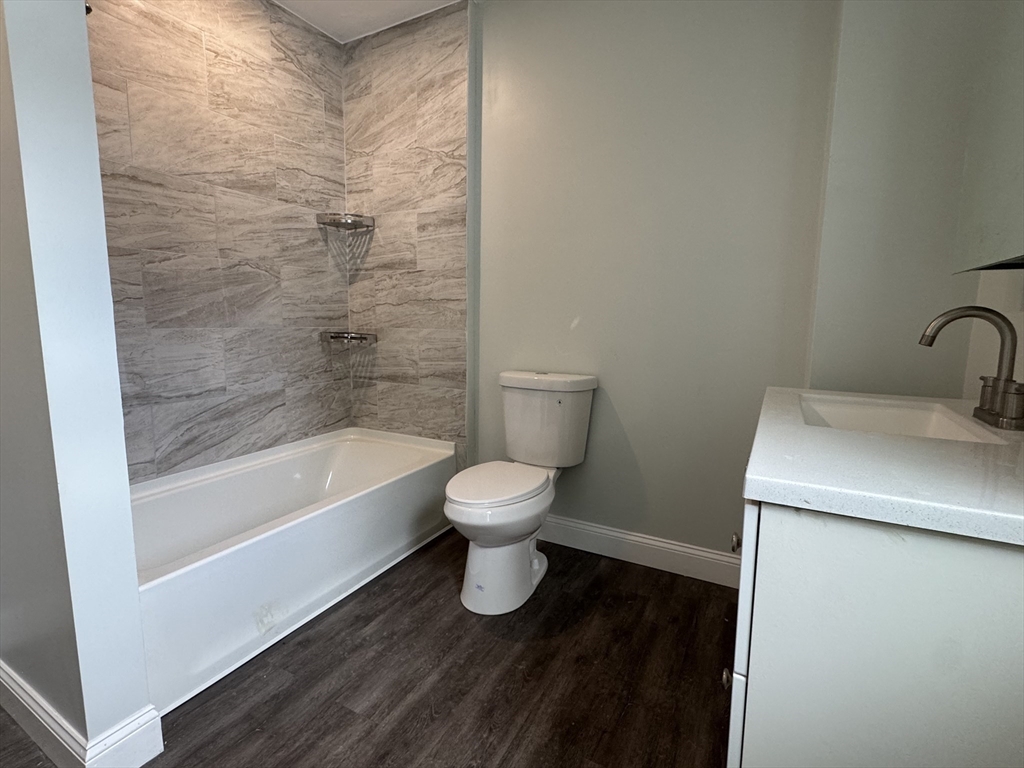 165 Baker St, Gardner