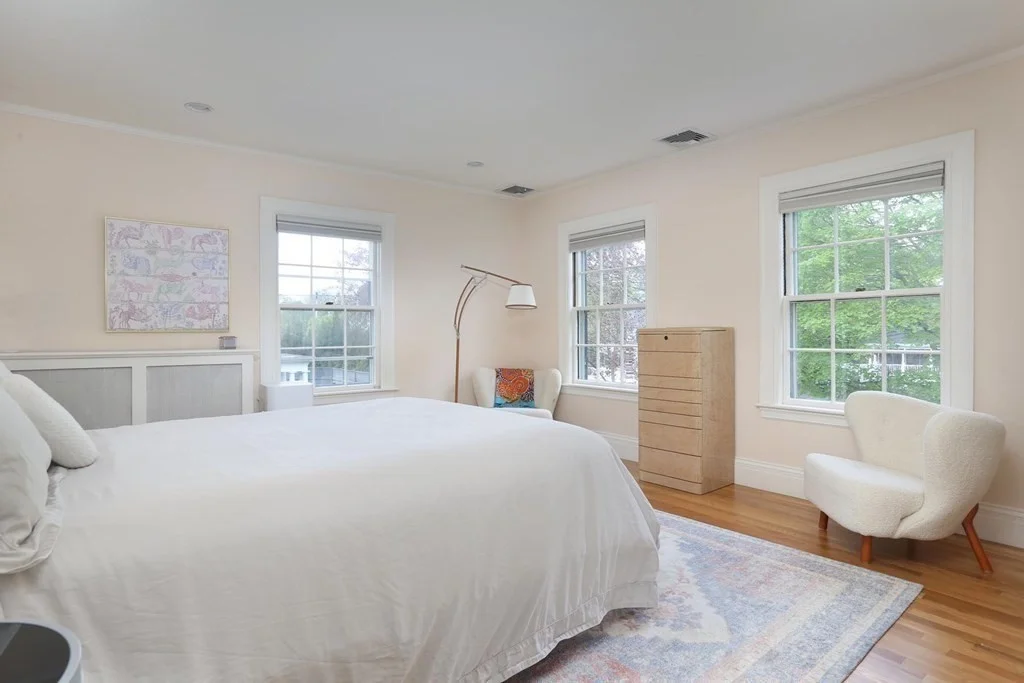 1010 Centre St, Newton Center