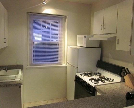 31 Queensberry St, Fenway