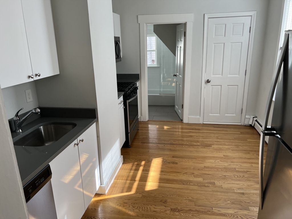 160 Dorchester St, South Boston