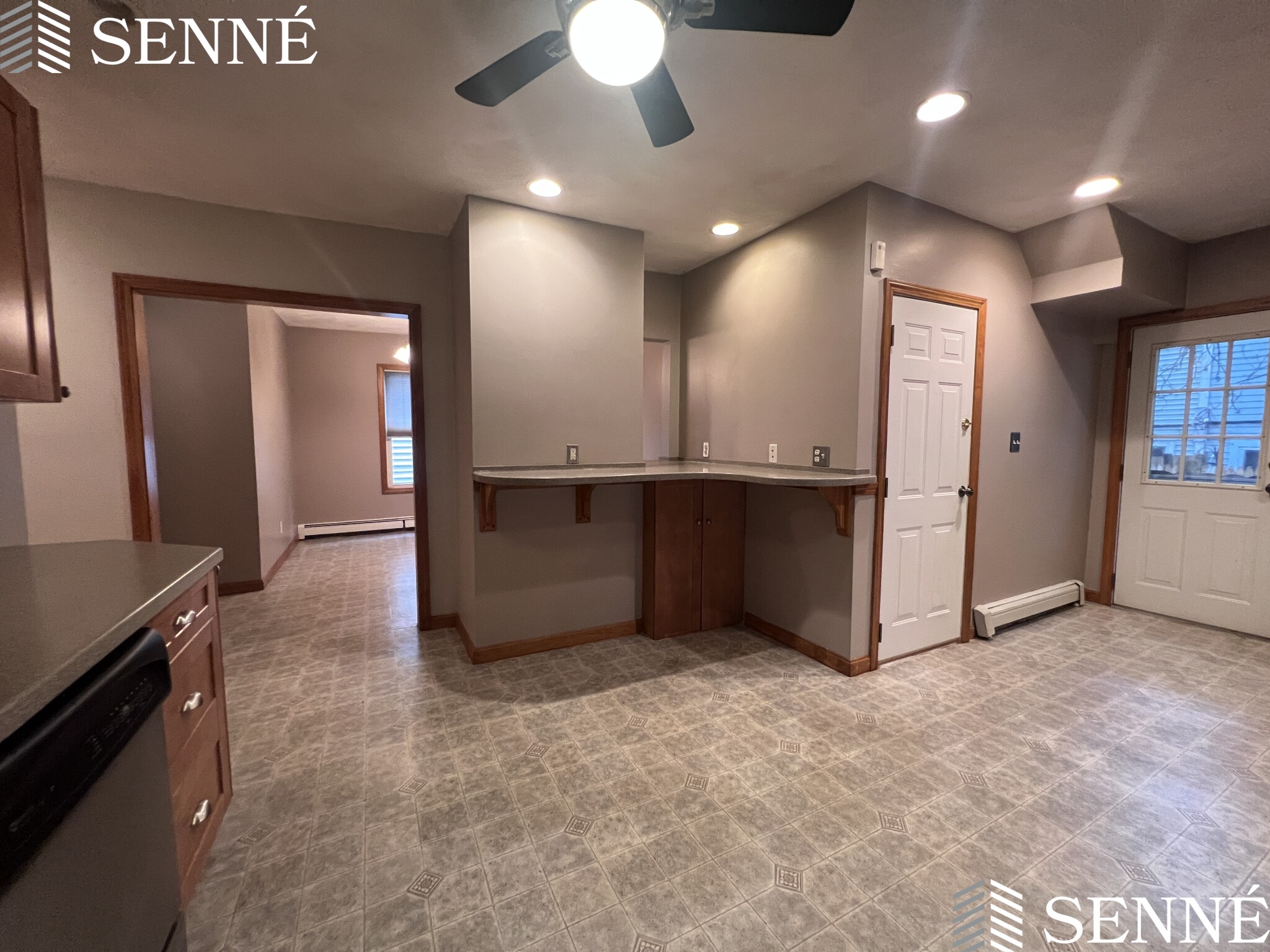 12 Speridakis Ter, Cambridgeport