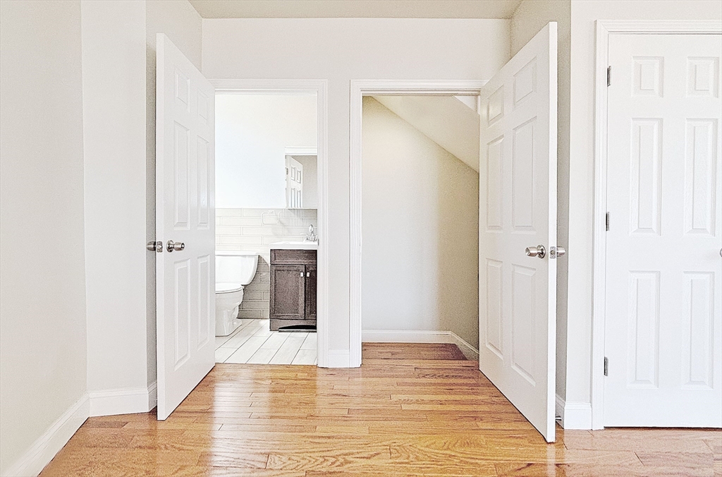 1043 Winthrop Ave, Revere