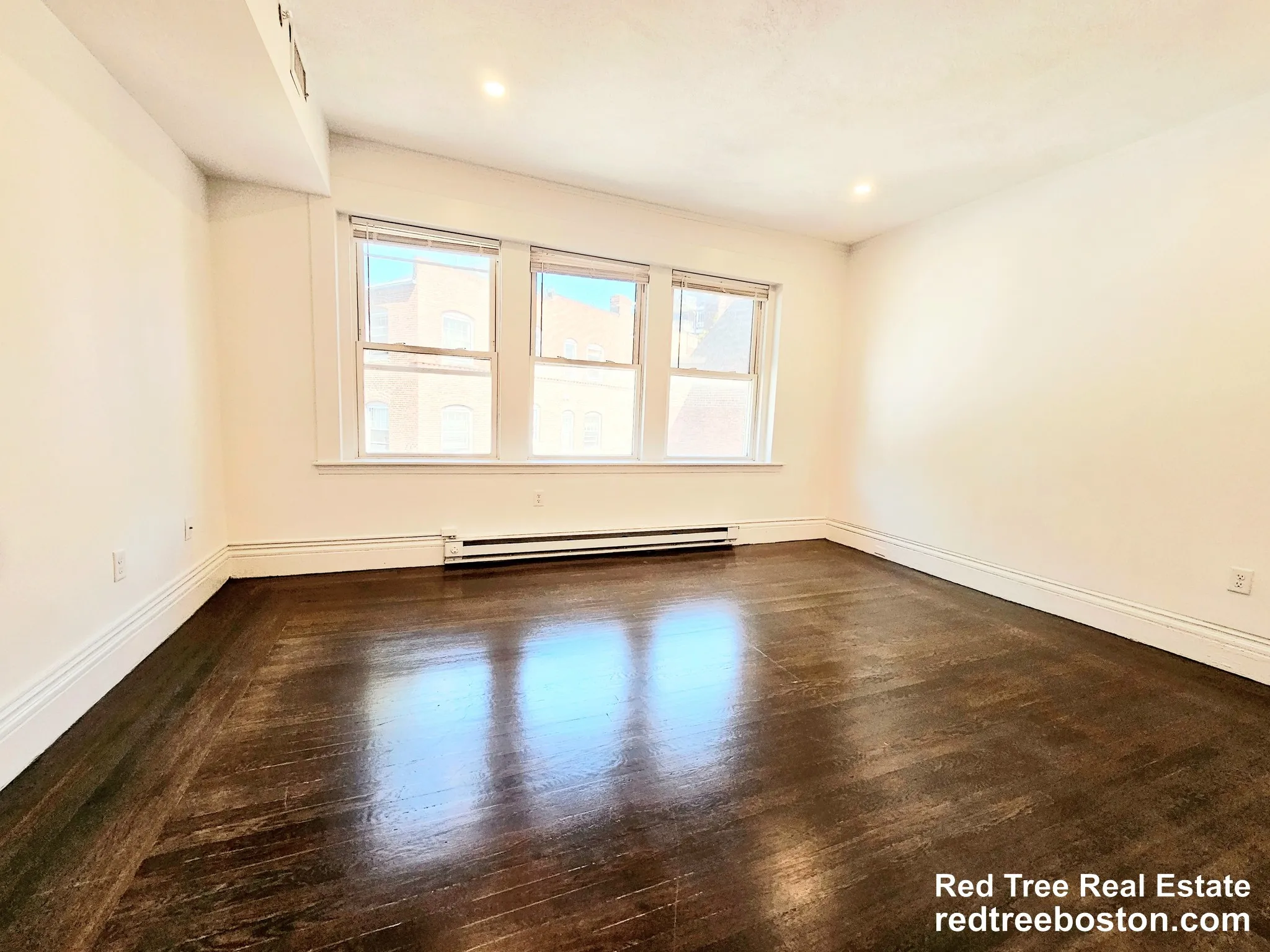 1406 Beacon St, Corey Hill