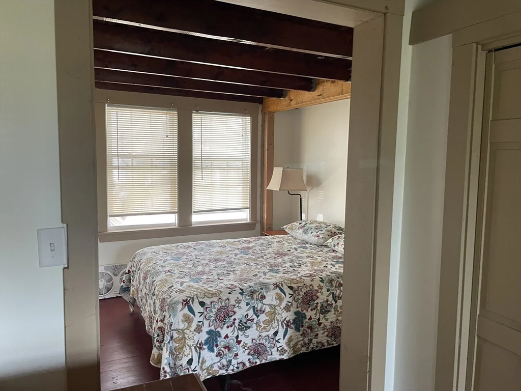 28 Brighton St, Green Harbor