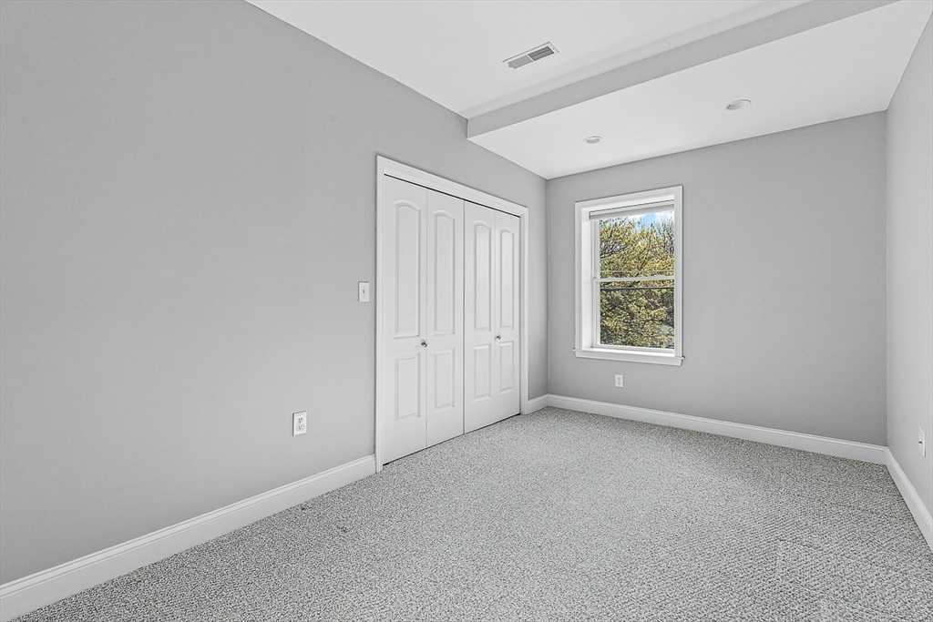 76-78 Bradbury Ave, Medford