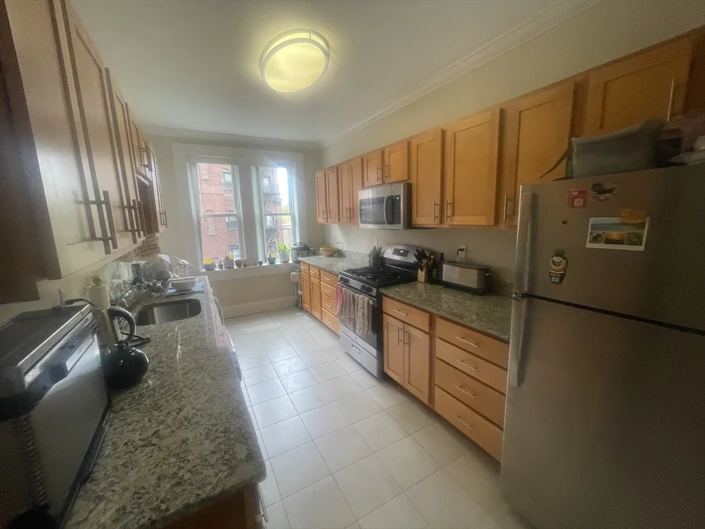 12 Short St, Coolidge Corner