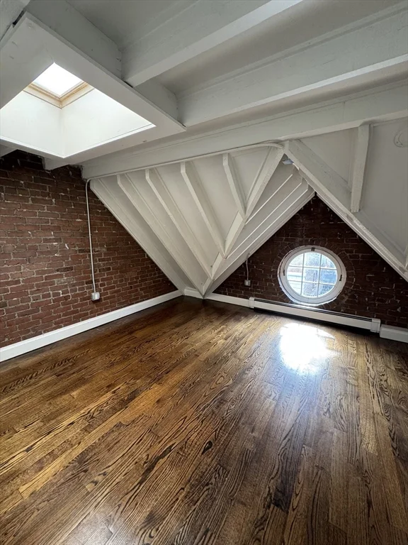 12 Aberdeen St, Fenway