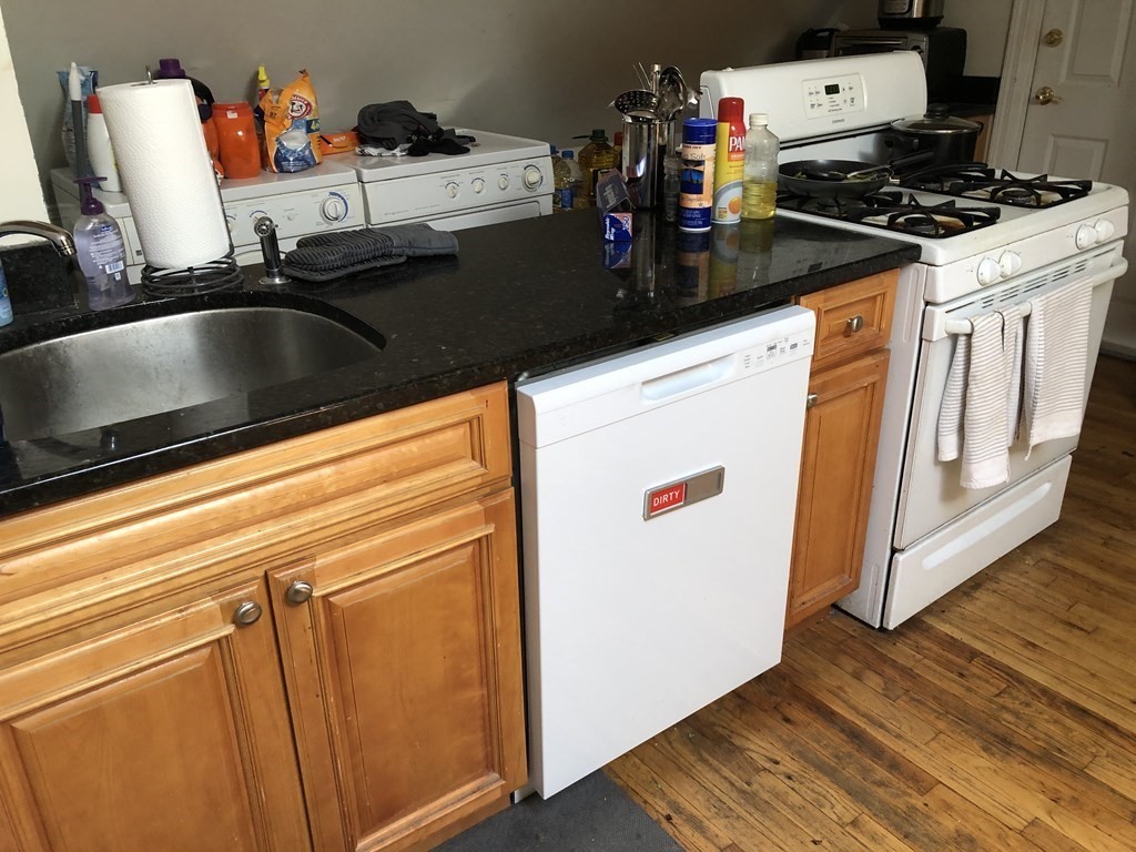 68 Boylston St, Brookline