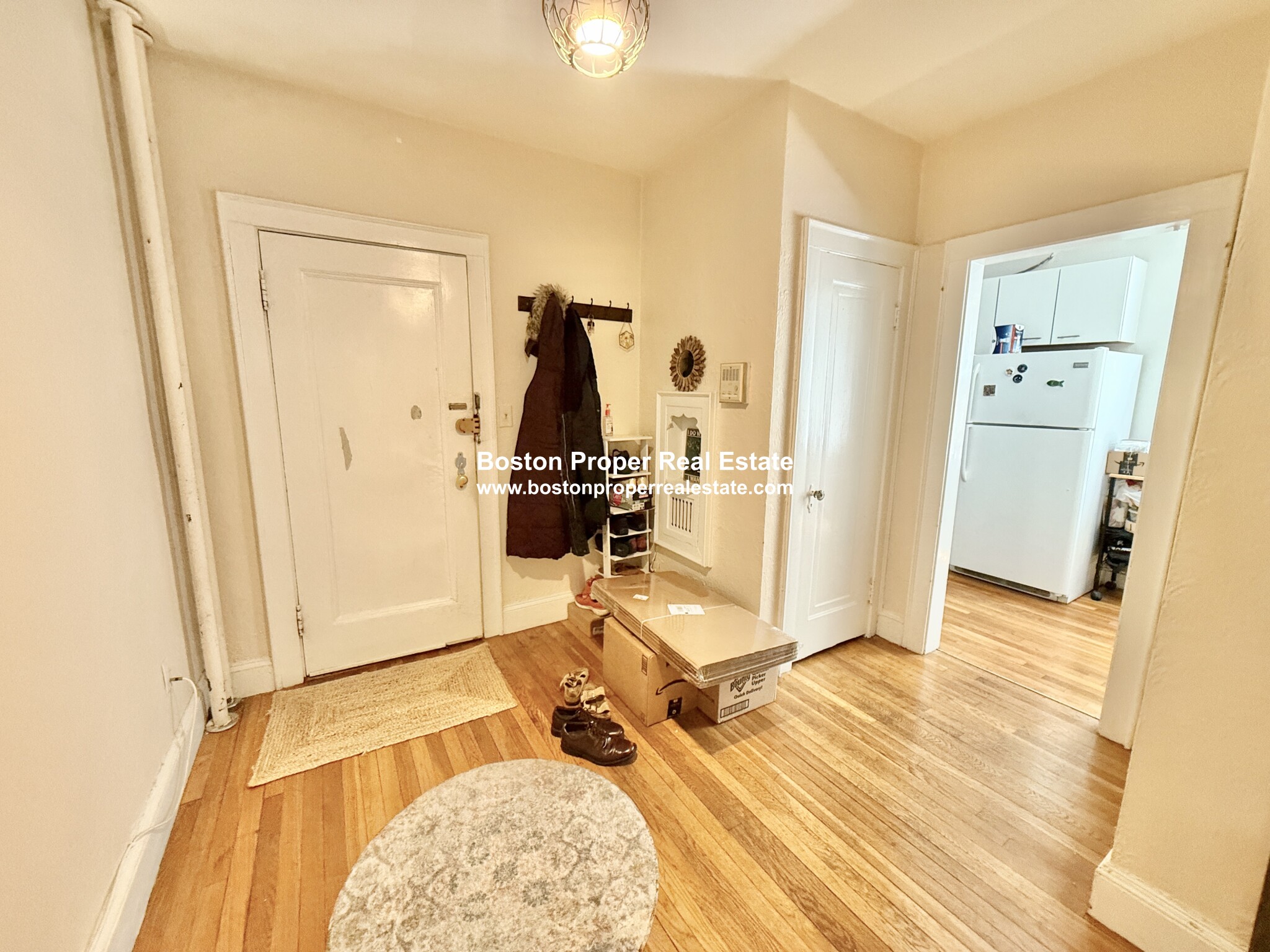 90 Kilsyth Rd, Brighton