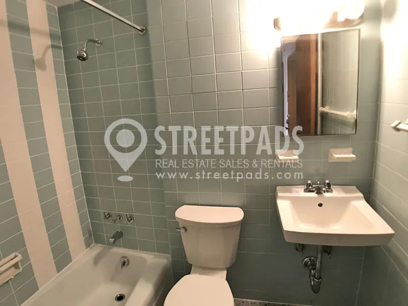 1315 Commonwealth Ave, Allston