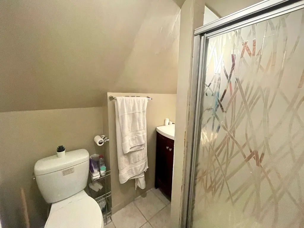 123 Winthrop St, Medford