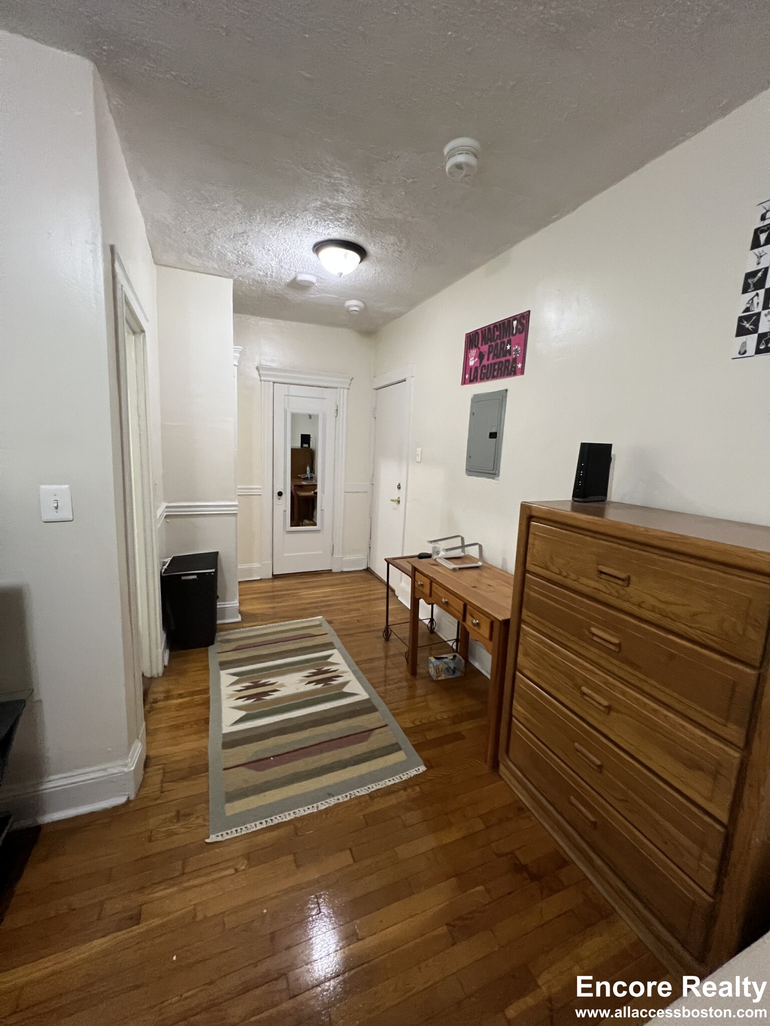 364 Riverway, Mission Hill