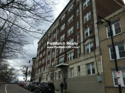 1687 Commonwealth Ave, Brighton