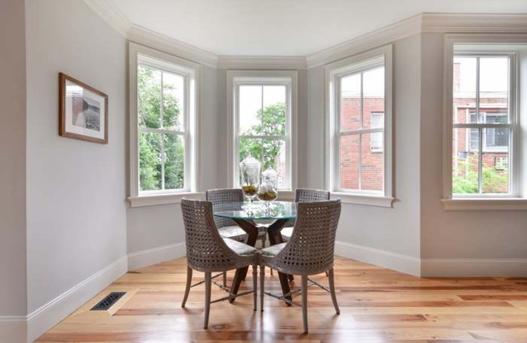 44 Evergreen St, Jamaica Plain