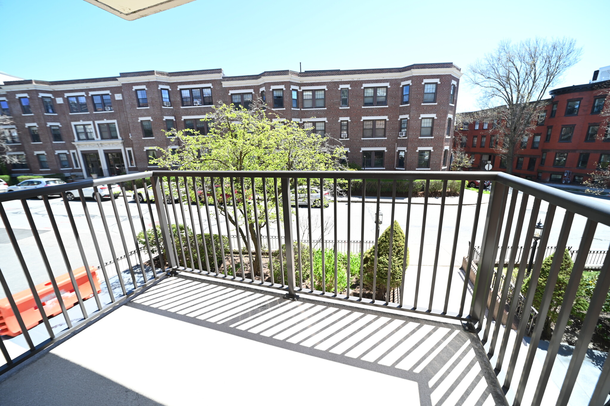 80 Pleasant St, Coolidge Corner