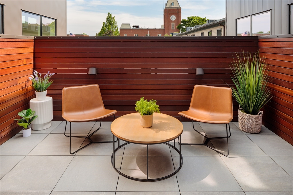 524 Main St, Melrose