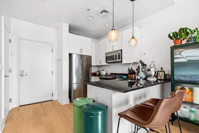 70 Lincoln St, Leather District
