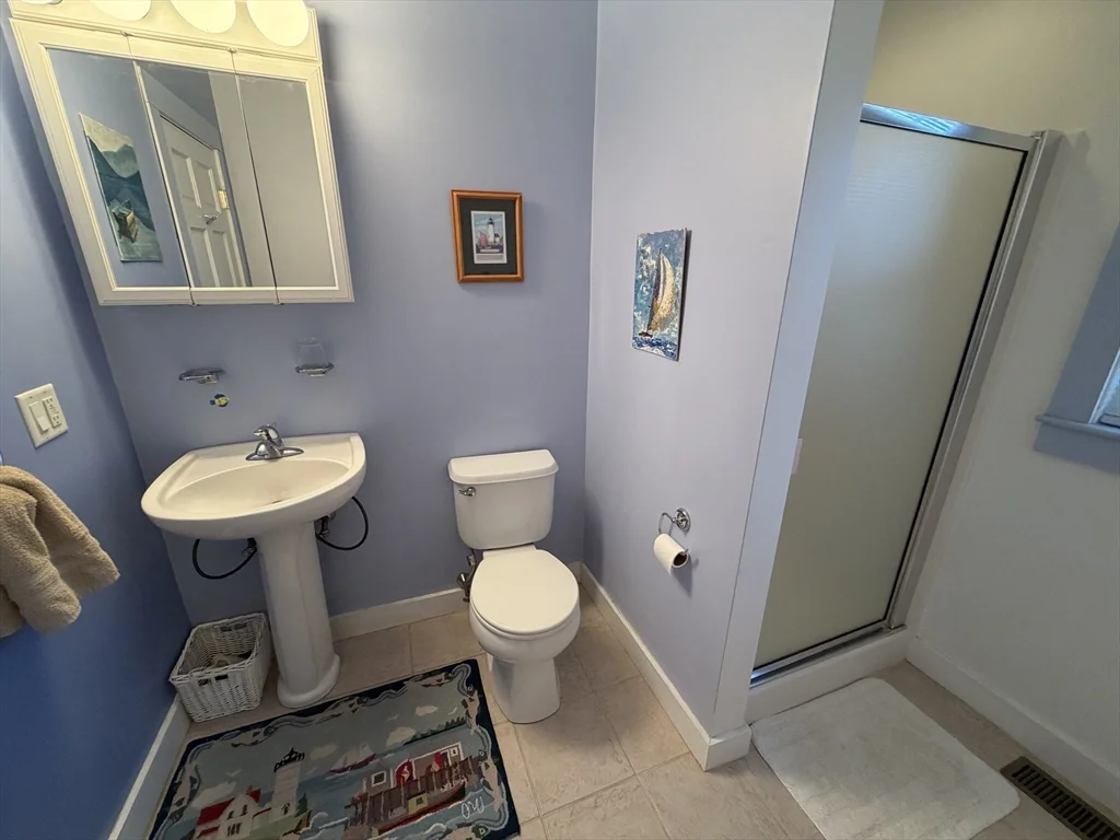 630 Washington St, Gloucester