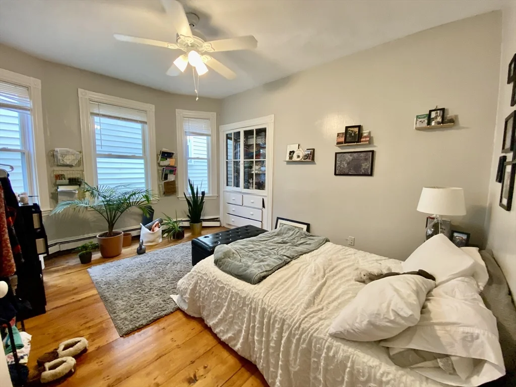 27 Hurd Rd, Coolidge Corner