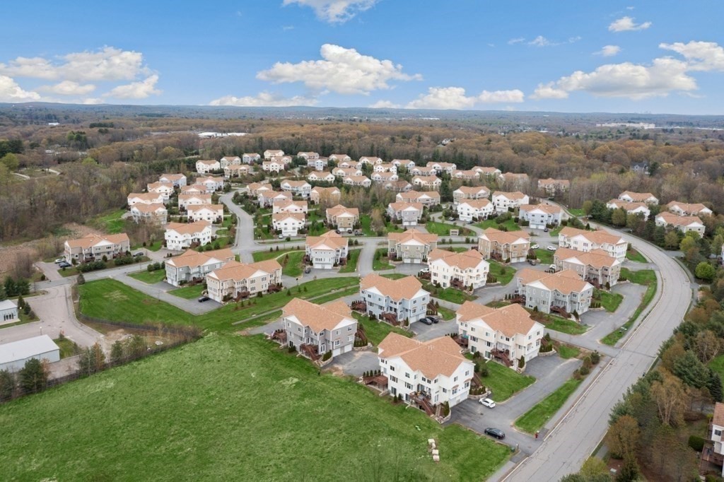 39 John Hancock Dr, Ashland