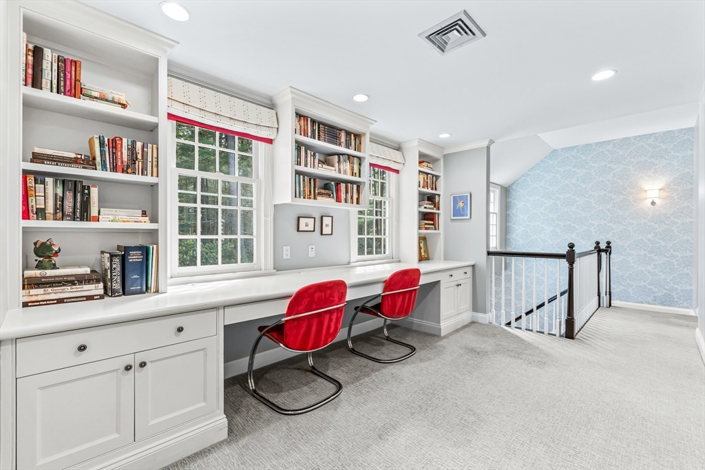 22 Chadwick Rd, Weston