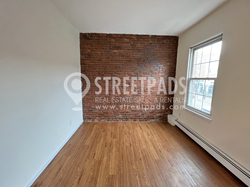 62 South Huntington Ave, Mission Hill