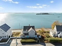 881 Nantasket Ave, Hull