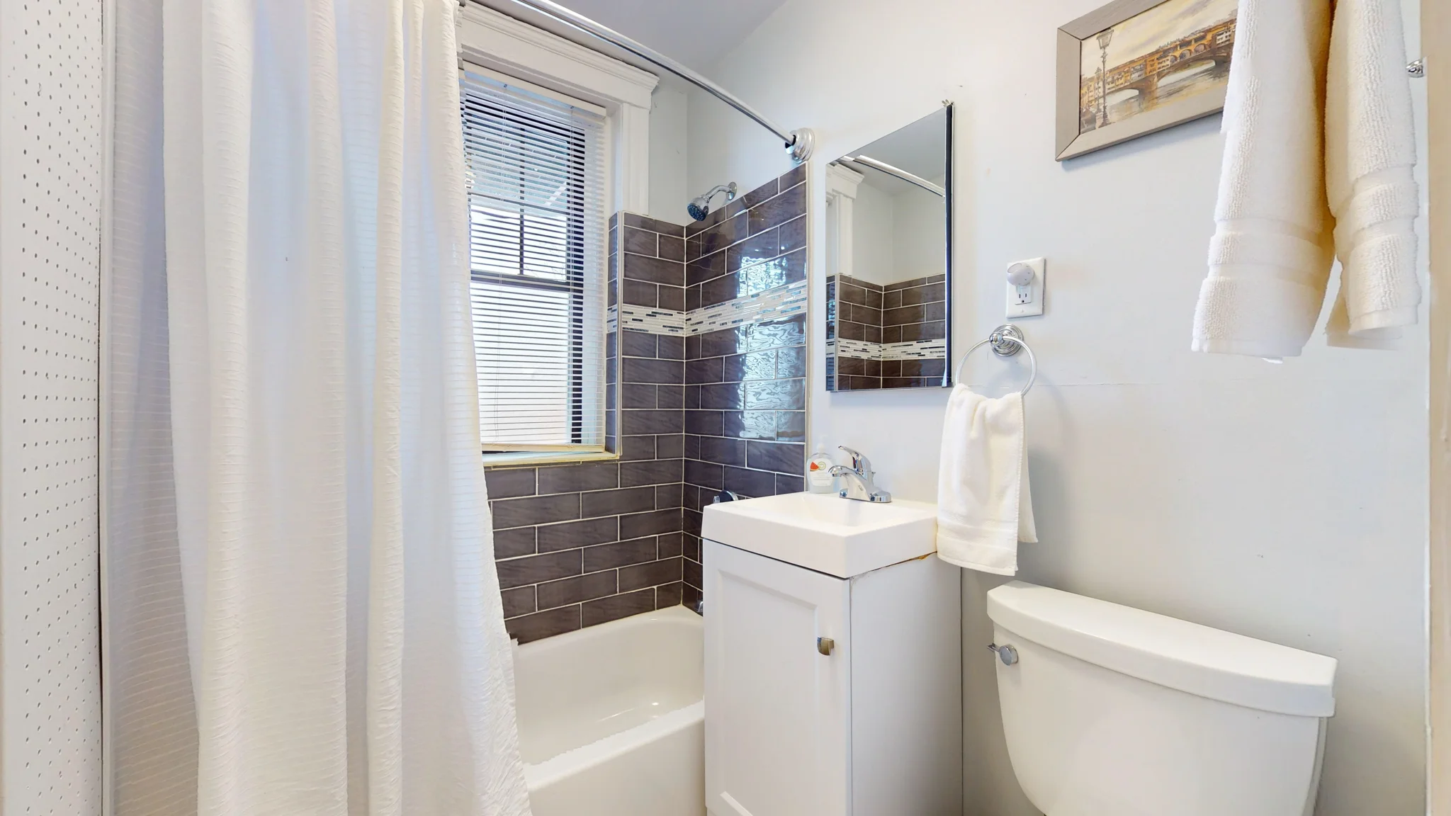 185 Chestnut Hill Ave, Brighton