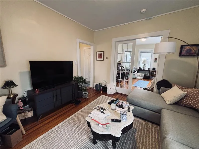 8 Bennett St, South Medford