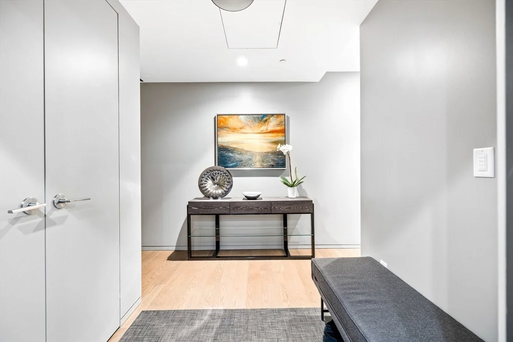 10 Farnsworth, South Boston