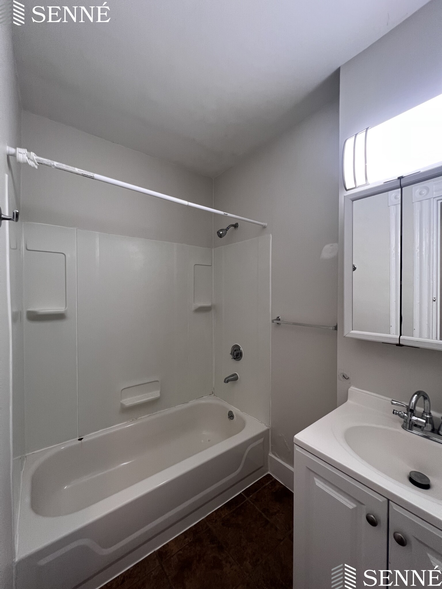 1039 Massachusetts Ave, Harvard Square