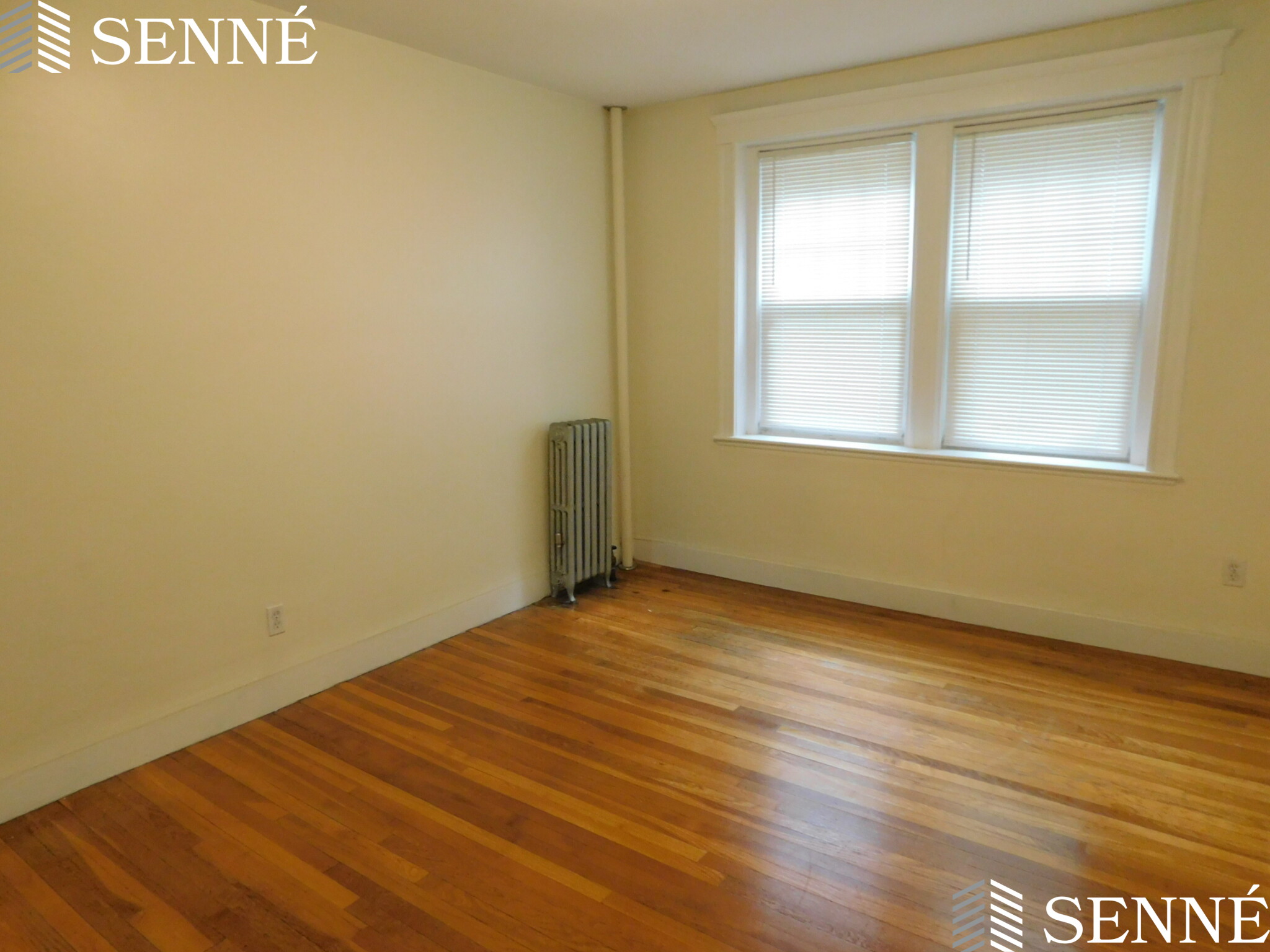 1697 Cambridge St, Mid-Cambridge