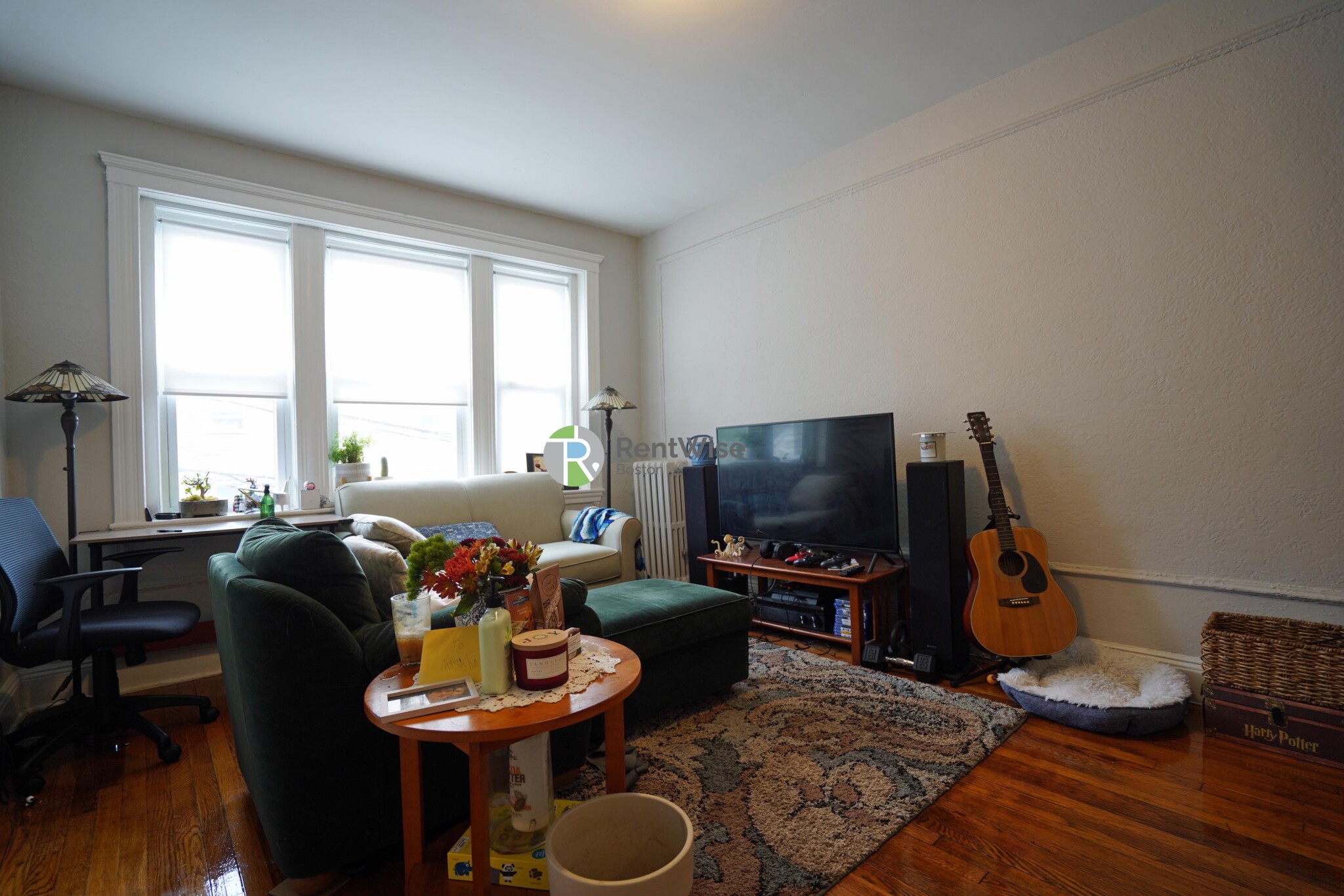 51 Linden St, Allston