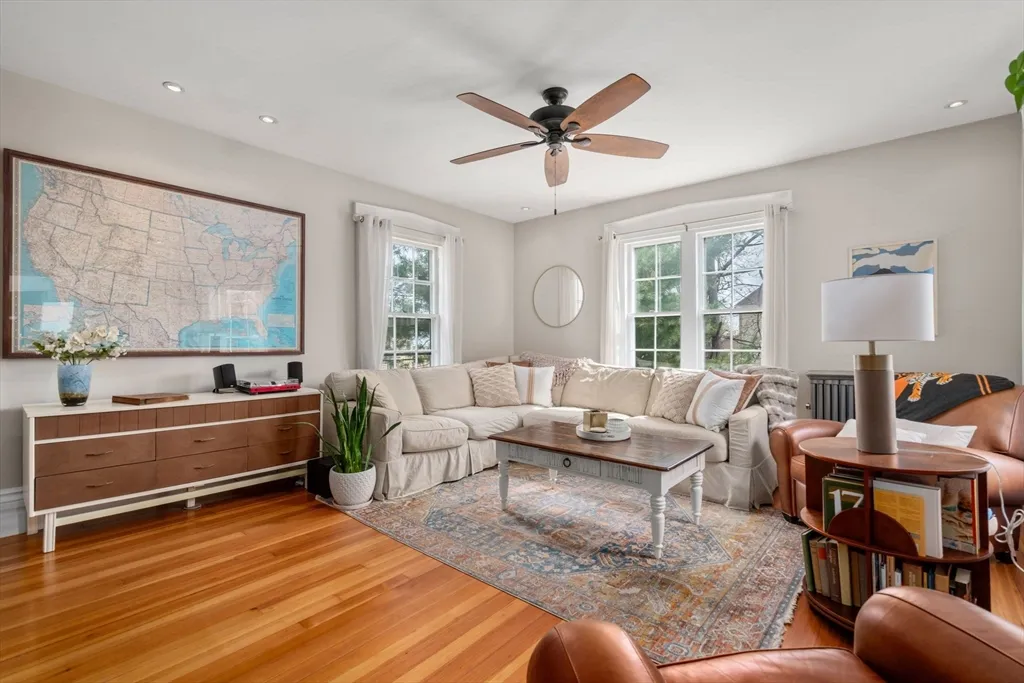 27 Champa St, Newton