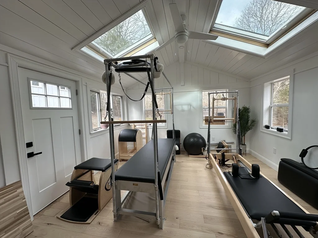 456 Parsonage St, Marshfield