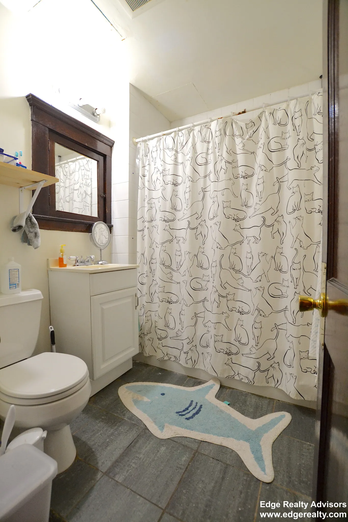 50 Tremont St, Oak Square