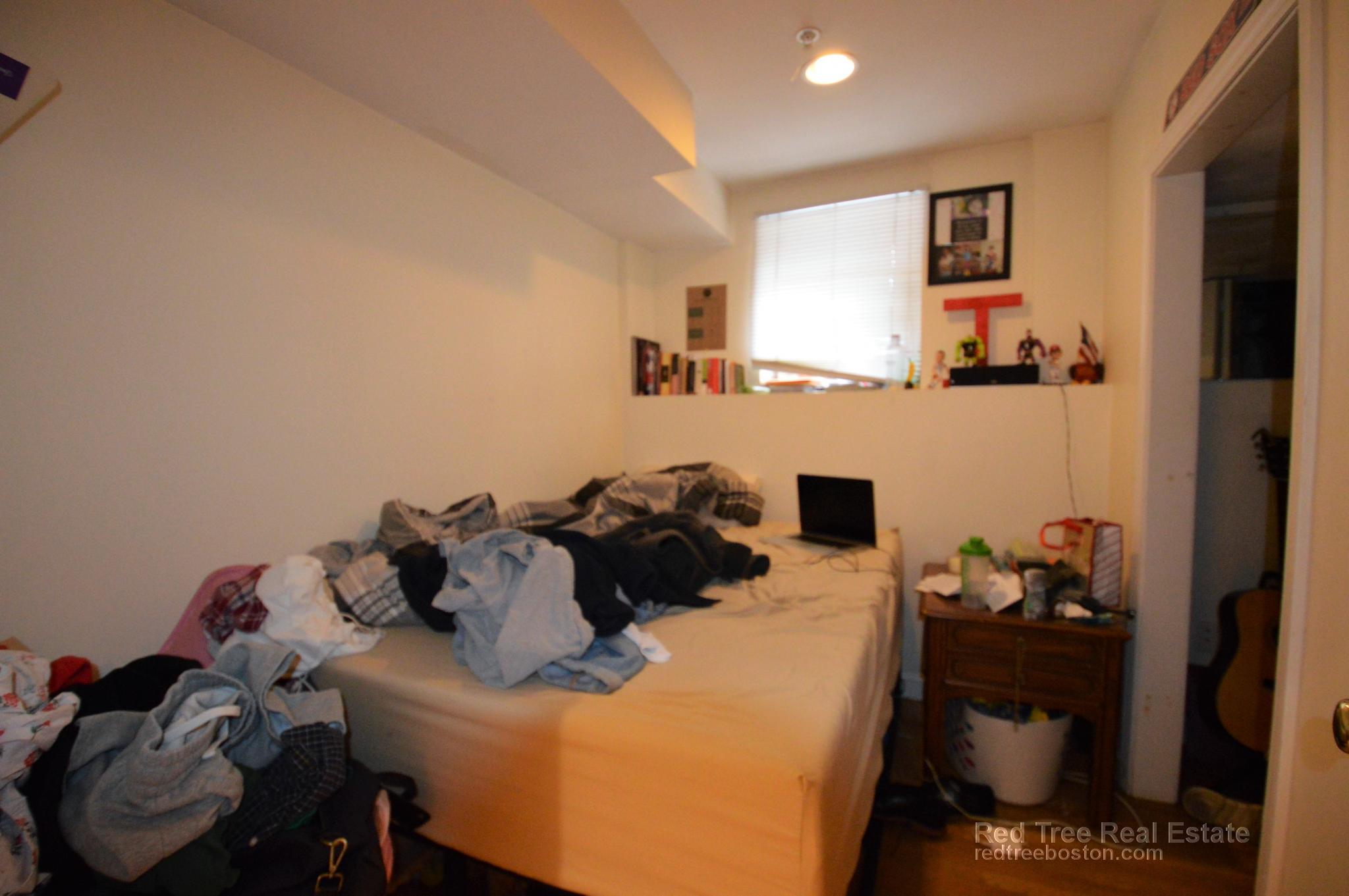 1801 Beacon St, Brookline